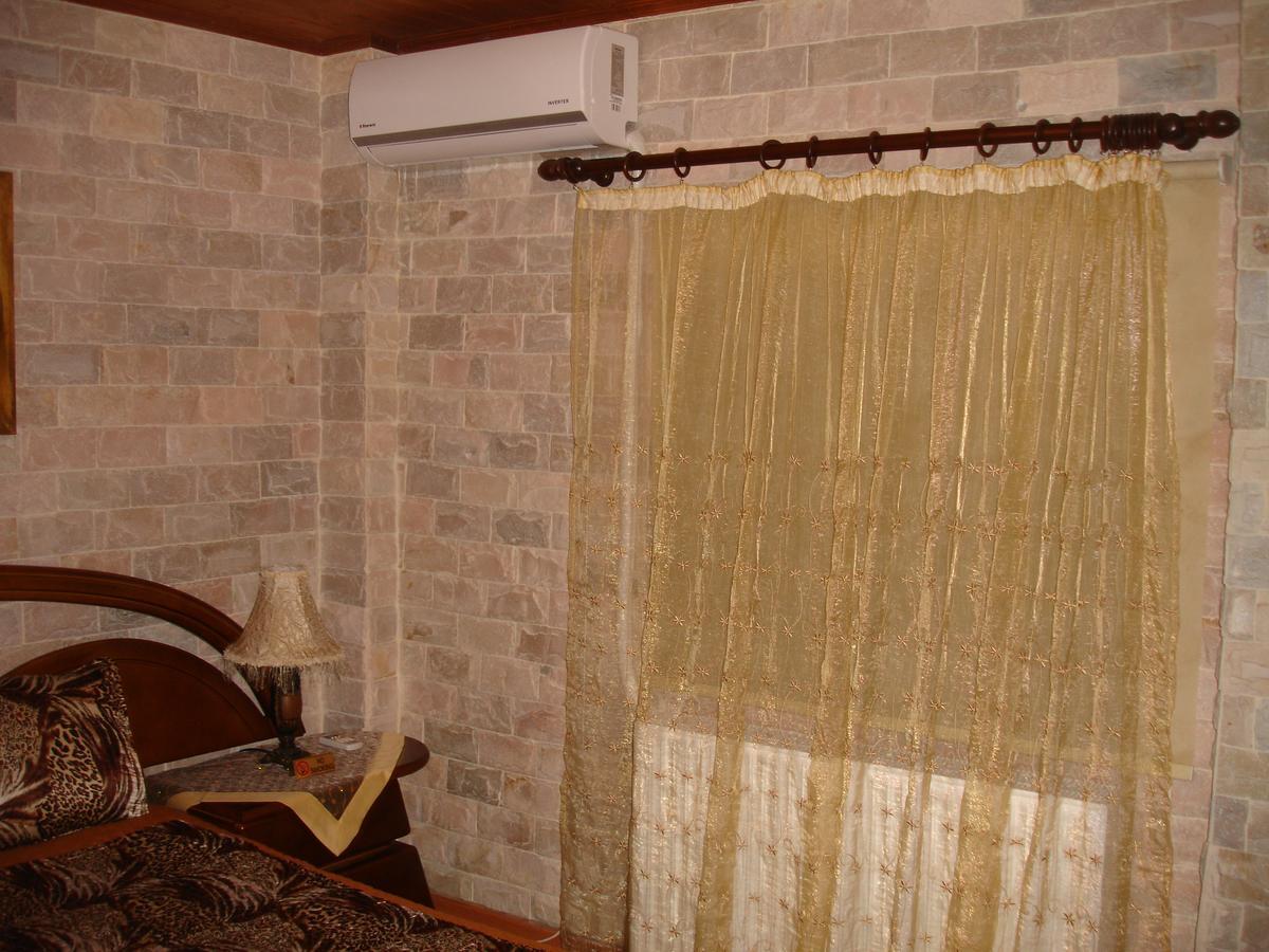 The Love Holiday House Tris Elies Ngoại thất bức ảnh