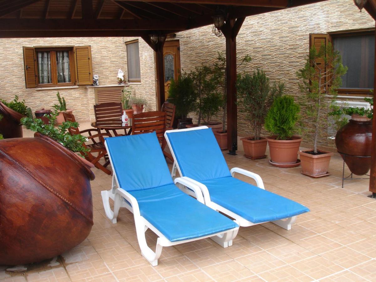 The Love Holiday House Tris Elies Ngoại thất bức ảnh